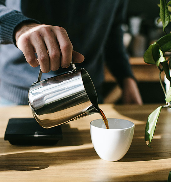 Интерьер кофейни — фото для блока о сервисе